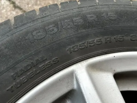 Radialna opona bezdętkowa - jak działa i co oznacza?